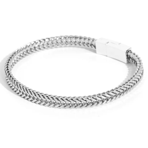paparazzi Other - Paparazzi City Crusader Silver Bracelet Men's Or Unisex
